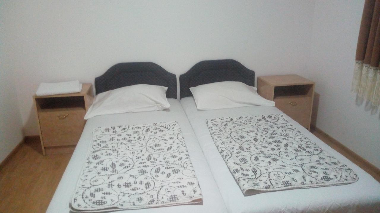 Djordjevic Hotel Budva Bagian luar foto